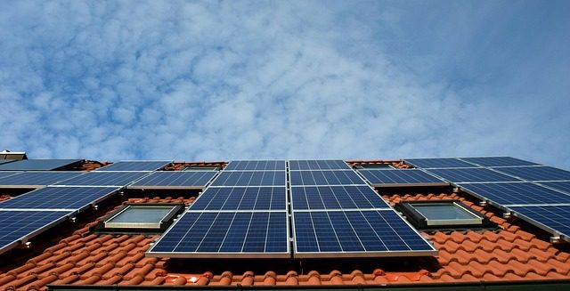 Ministerstvo průmyslu dnes rozhodne o zavedení aukcí pro obnovitelné zdroje. Podle Svazu by vláda měla zahrnout i solární energetiku