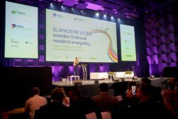 Předávání ocenění Hrdinové & Hrdinky moderní energetiky 2025 – 28.5.25 Forum Karlín