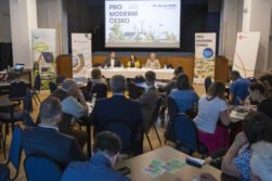 Seminář PRO MODERNÍ ČESKO – Dobříš 10.6.2025